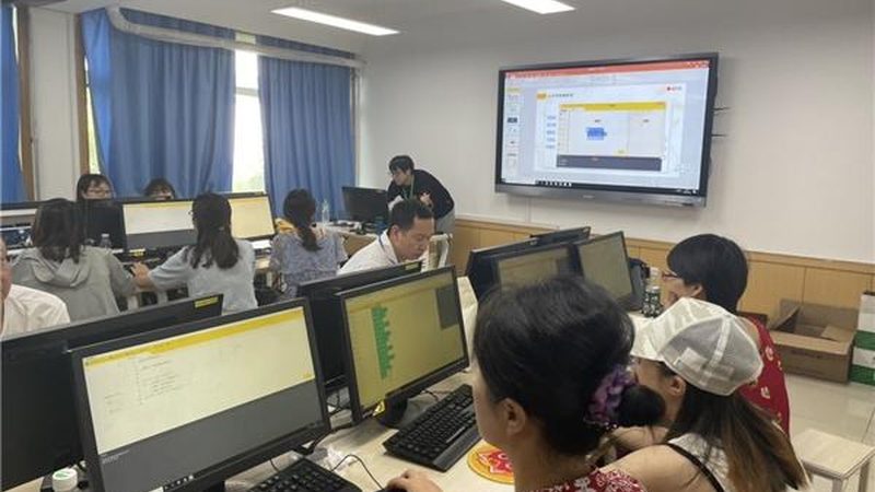 焊工培训教材定制：企业如何打造专属培训用书**
